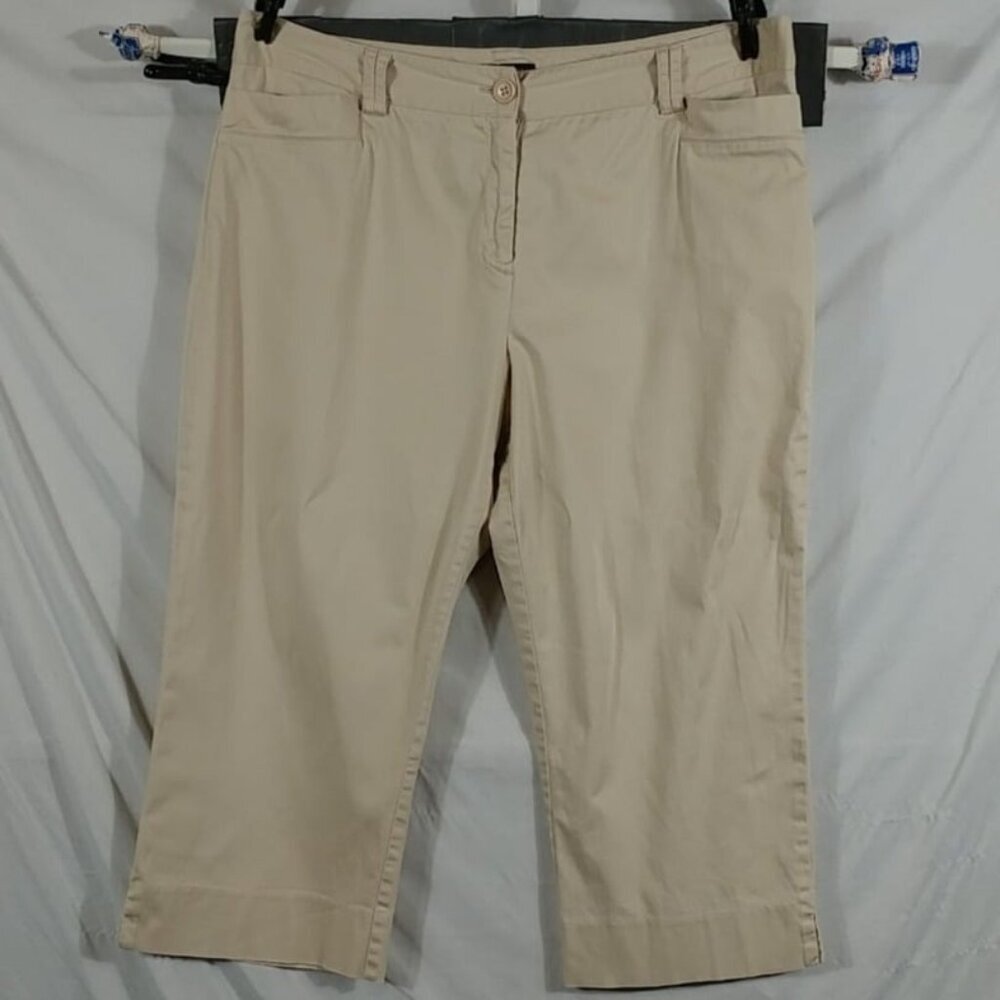 Essentials by Milano Women's Tan Khaki Capris Summer Pants Plus Size 16